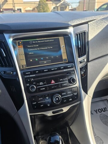 2014 Hyundai SONATA SE - Photo 13 - Salem, OR 97302