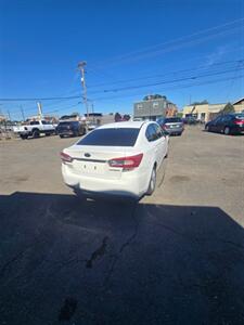 2018 Subaru Impreza Premium   - Photo 4 - Salem, OR 97302