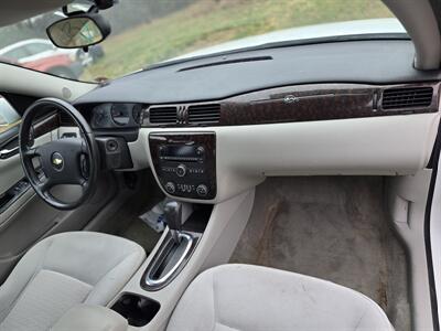2012 Chevrolet Impala LT Fleet   - Photo 10 - Berkeley Spring, WV 25411