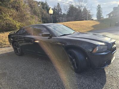 2012 Dodge Charger SXT   - Photo 3 - Berkeley Spring, WV 25411