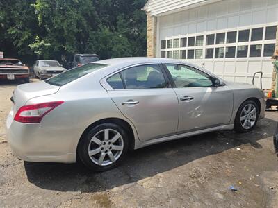 2011 Nissan Maxima 3.5 S   - Photo 8 - Berkeley Spring, WV 25411