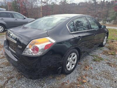 2009 Nissan Altima 2.5 S   - Photo 4 - Berkeley Spring, WV 25411