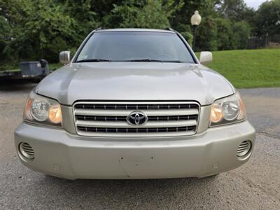 2002 Toyota Highlander   - Photo 3 - Berkeley Spring, WV 25411