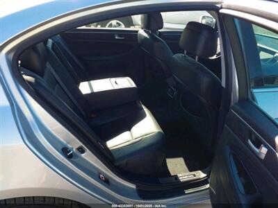 2012 Hyundai Genesis 4.6L V8   - Photo 8 - Berkeley Spring, WV 25411