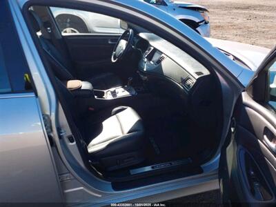 2012 Hyundai Genesis 4.6L V8   - Photo 7 - Berkeley Spring, WV 25411