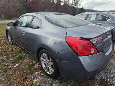 2010 Nissan Altima 2.5 S   - Photo 5 - Berkeley Spring, WV 25411