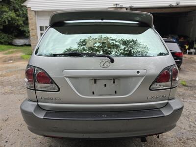 2001 Lexus RX 300   - Photo 7 - Berkeley Spring, WV 25411