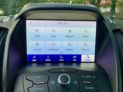 2013 Ford Escape SE   - Photo 12 - Gainesville, GA 30501