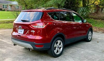 2013 Ford Escape SE   - Photo 6 - Gainesville, GA 30501