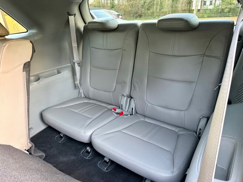 2012 Kia Sorento LX - Photo 9 - Gainesville, GA 30501