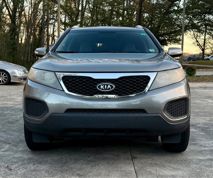 2012 Kia Sorento LX - Photo 3 - Gainesville, GA 30501