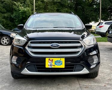 2017 Ford Escape SE   - Photo 1 - Gainesville, GA 30501