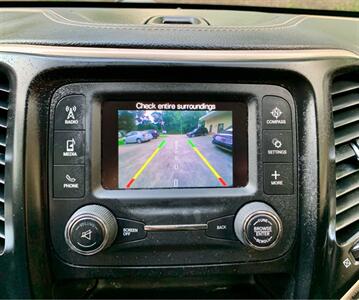 2018 Jeep Cherokee LATITUDE   - Photo 17 - Gainesville, GA 30501
