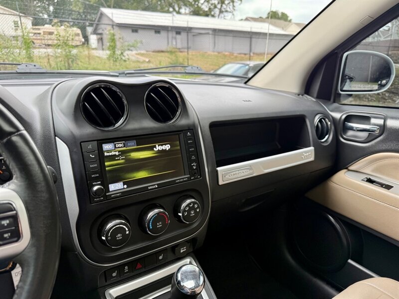 2016 Jeep Compass High Altitude - Photo 12 - Gainesville, GA 30501