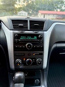 2012 Chevrolet Traverse LT   - Photo 14 - Gainesville, GA 30501