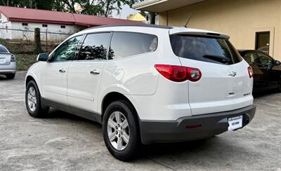 2012 Chevrolet Traverse LT   - Photo 5 - Gainesville, GA 30501