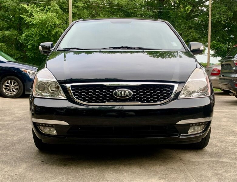 2014 Kia Sedona LX - Photo 1 - Gainesville, GA 30501