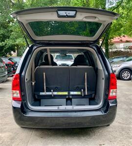 2014 Kia Sedona LX   - Photo 10 - Gainesville, GA 30501