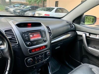 2014 Kia Sorento EX   - Photo 10 - Gainesville, GA 30501