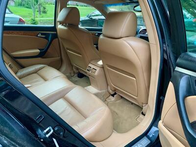 2005 Acura TL 3.2   - Photo 10 - Gainesville, GA 30501