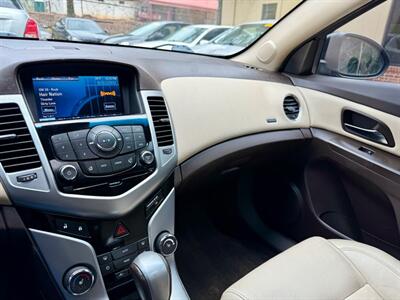 2014 Chevrolet Cruze LTZ Auto  RS - Photo 13 - Gainesville, GA 30501