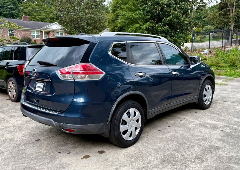 2016 Nissan Rogue S - Photo 6 - Gainesville, GA 30501
