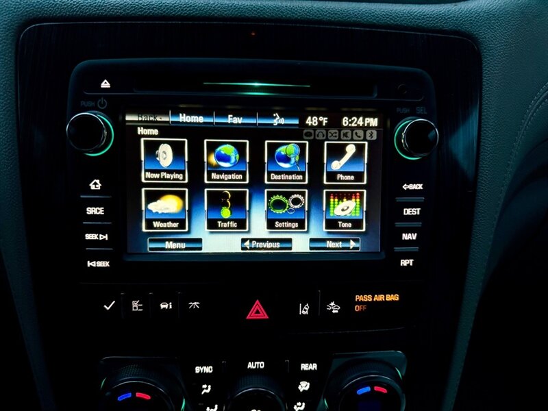 2016 Chevrolet Traverse LTZ - Photo 16 - Gainesville, GA 30501