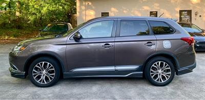 2016 Mitsubishi Outlander SE   - Photo 4 - Gainesville, GA 30501