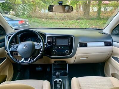 2016 Mitsubishi Outlander SE   - Photo 12 - Gainesville, GA 30501