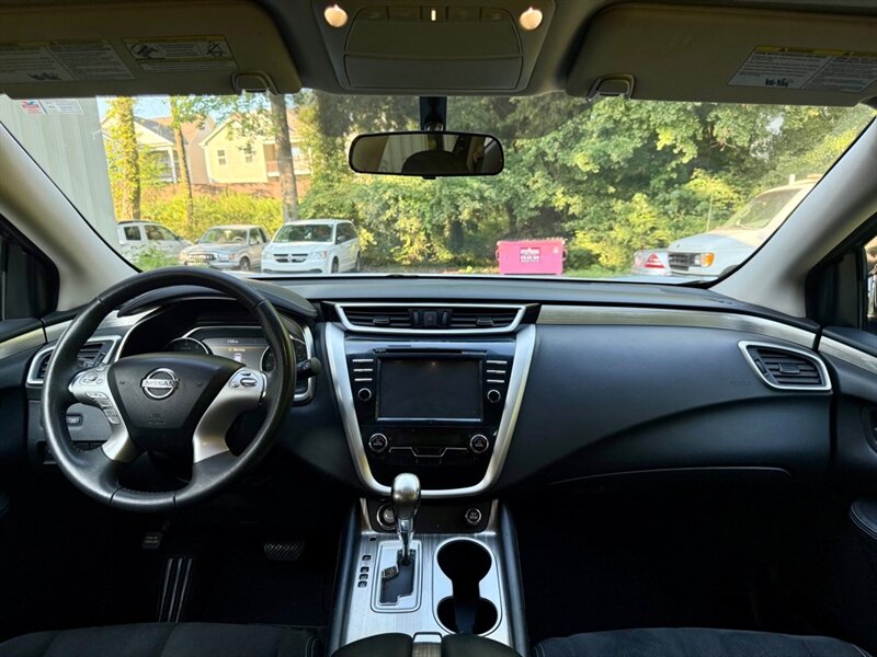 2015 Nissan Murano SV - Photo 13 - Gainesville, GA 30501