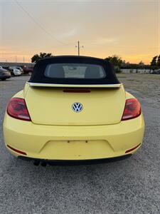 2014 Volkswagen Beetle Convertible 1.8T PZEV  Beetle - Photo 21 - Garland, TX 75041