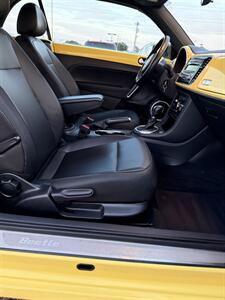 2014 Volkswagen Beetle Convertible 1.8T PZEV  Beetle - Photo 15 - Garland, TX 75041