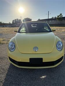 2014 Volkswagen Beetle Convertible 1.8T PZEV  Beetle - Photo 6 - Garland, TX 75041