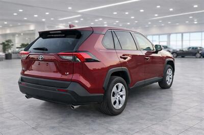 2024 Toyota RAV4 LE   - Photo 4 - Garland, TX 75041