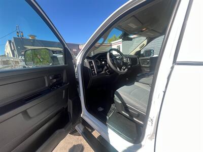 2018 RAM 2500 Tradesman   - Photo 2 - Newbury Park, CA 91320