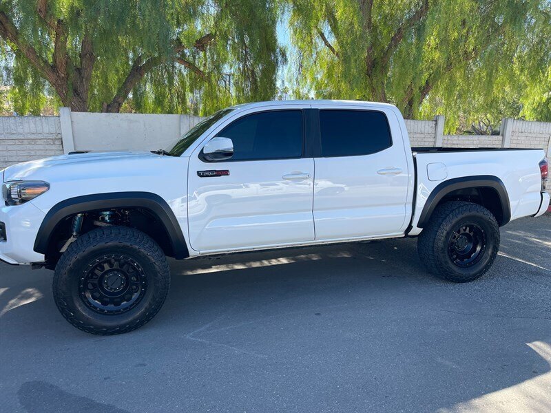 2019 Toyota Tacoma SR V6  