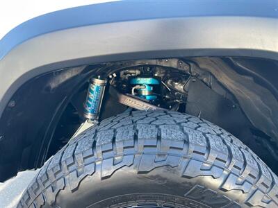 2019 Toyota Tacoma SR V6   - Photo 3 - Newbury Park, CA 91320