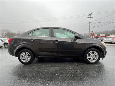 2016 Chevrolet Sonic LT Auto   - Photo 14 - Canton, OH 44707