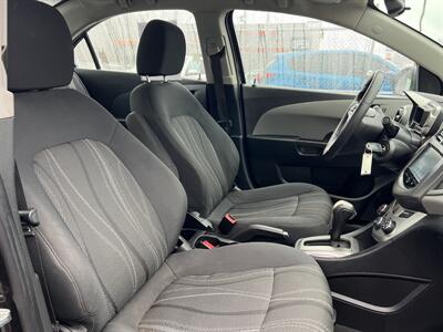 2016 Chevrolet Sonic LT Auto   - Photo 16 - Canton, OH 44707