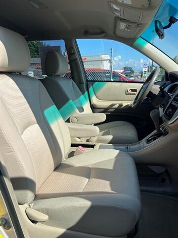 2007 Toyota Highlander Sport - Photo 14 - Canton, OH 44707