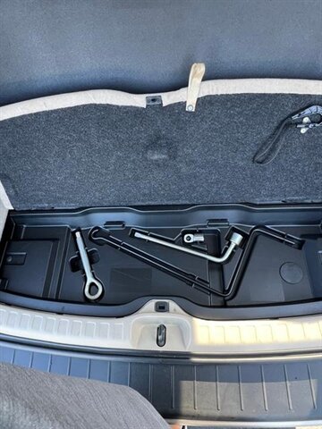 2007 Toyota Highlander Sport - Photo 10 - Canton, OH 44707