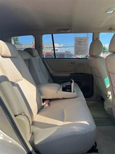 2007 Toyota Highlander Sport - Photo 13 - Canton, OH 44707