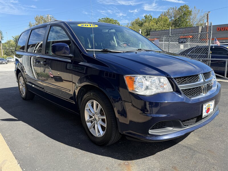 2015 Dodge Grand Caravan SXT - Photo 20 - Canton, OH 44707