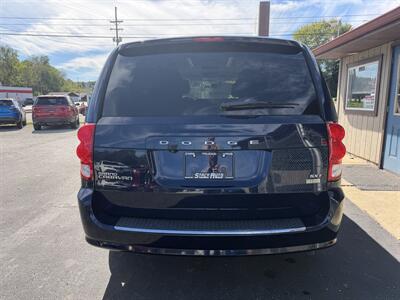 2015 Dodge Grand Caravan SXT - Photo 13 - Canton, OH 44707