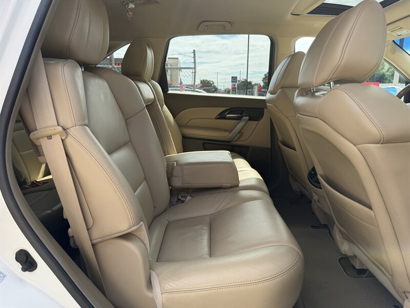 2011 Acura MDX SH-AWD w/Tech - Photo 21 - Canton, OH 44707