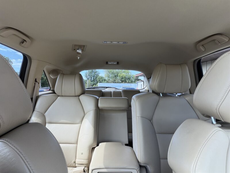 2011 Acura MDX SH-AWD w/Tech - Photo 12 - Canton, OH 44707