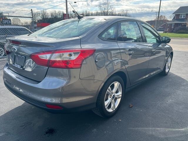 2013 Ford Focus SE - Photo 8 - Canton, OH 44707