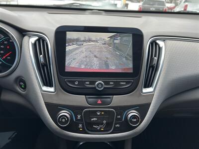 2018 Chevrolet Malibu LT   - Photo 7 - Canton, OH 44707