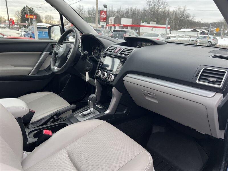 2016 Subaru Forester 2.5i Limited - Photo 15 - Canton, OH 44707