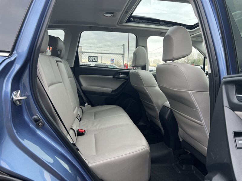 2016 Subaru Forester 2.5i Limited - Photo 13 - Canton, OH 44707